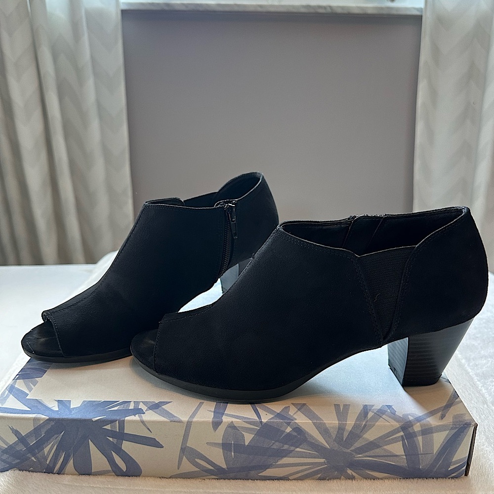 Abella Booties
